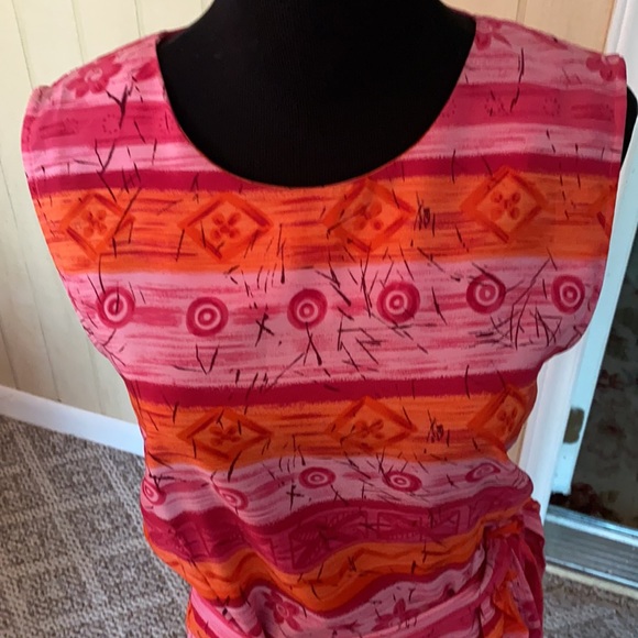 Dress like new!!! - Picture 2 of 8